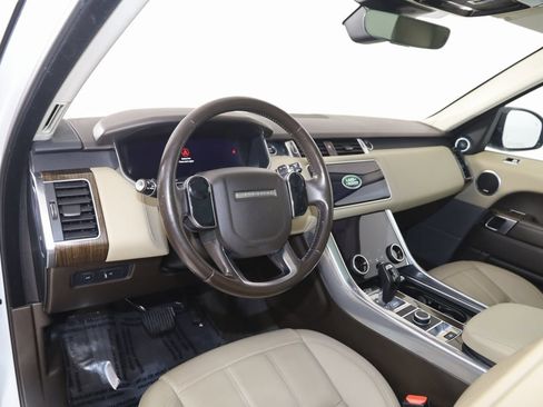 Used 2020 Land Rover Range Rover Sport SE image 27
