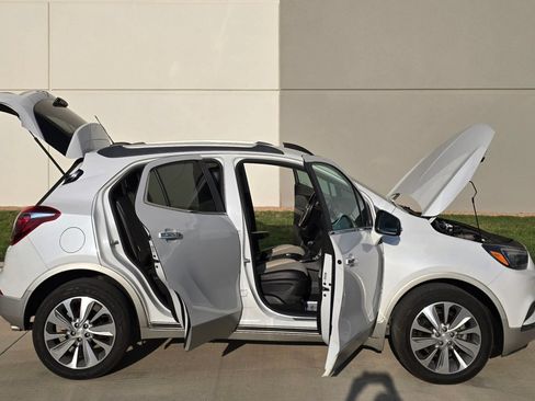 Used 2018 Buick Encore Preferred FWD image 13