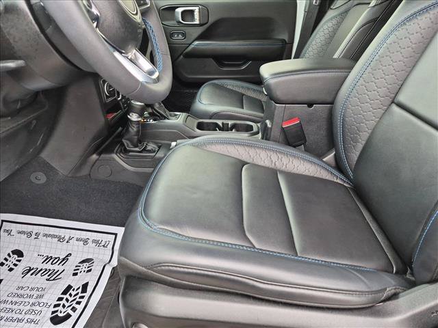 Used 2024 Jeep Wrangler High Altitude AWD/4WD image 15