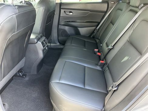 Certified 2025 Nissan Murano SV image 14