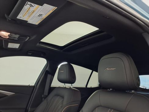 Used 2024 Buick Envista Avenir image 15