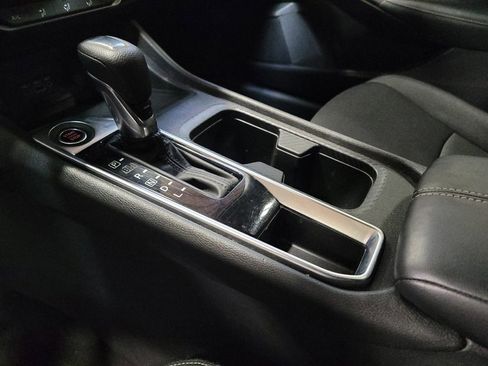 Used 2024 Nissan Sentra SV FWD image 26