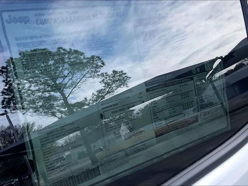 New 2026 Jeep Compass Latitude AWD/4WD image 19
