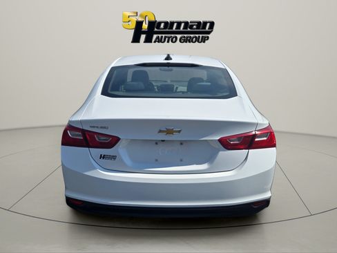 Used 2022 Chevrolet Malibu LS FWD image 4