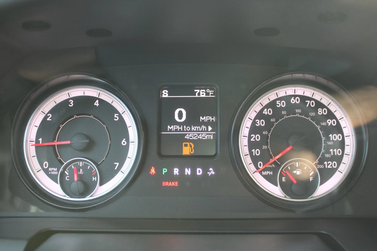 Used 2017 RAM 1500 Classic SLT RWD image 19