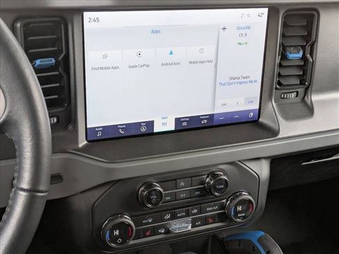 Used 2024 Ford Bronco Black Diamond image 15