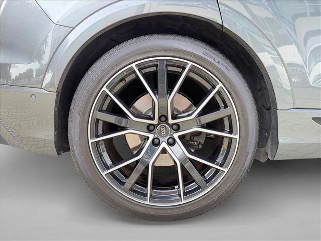 Used 2021 Audi SQ8 Prestige w/ Prestige Package AWD/4WD image 26