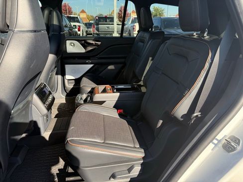 New 2025 Lincoln Aviator Black Label image 11