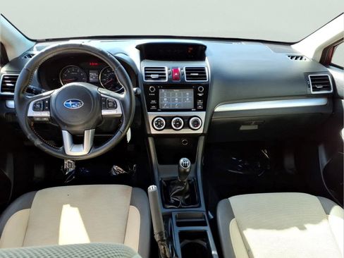 Used 2017 Subaru Crosstrek 2.0i Premium AWD/4WD image 18