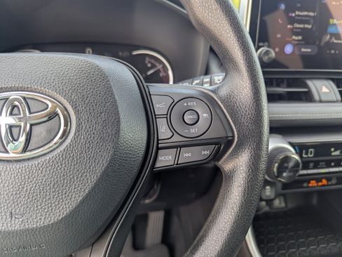 Certified 2024 Toyota RAV4 XLE image 24