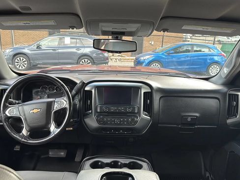 Used 2018 Chevrolet Silverado 1500 LT w/ All Star Edition AWD/4WD image 23