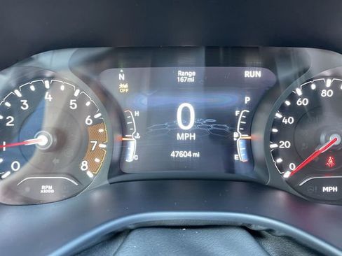 Used 2024 Jeep Compass Latitude image 15