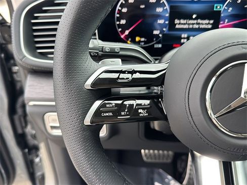 New 2026 Mercedes-Benz GLS 450 4MATIC image 17