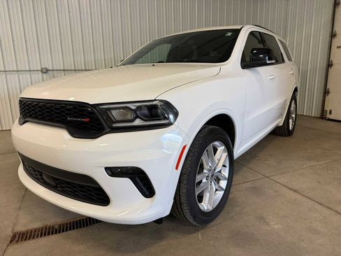 Certified 2023 Dodge Durango GT AWD/4WD image 1