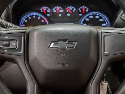 Used 2019 Chevrolet Silverado 1500 Custom Trail Boss w/ Custom Convenience Package AWD/4WD image 12