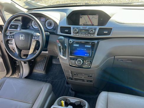 Used 2016 Honda Odyssey Touring image 46