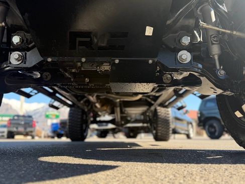 Used 2021 Toyota Tacoma TRD Sport w/ Technology Package image 7