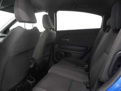 Used 2021 Honda HR-V Sport image 19