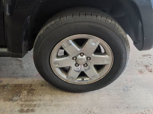 Used 2007 Jeep Liberty Limited AWD/4WD image 10