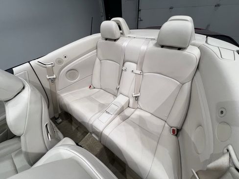 Used 2010 Lexus IS 350C image 26