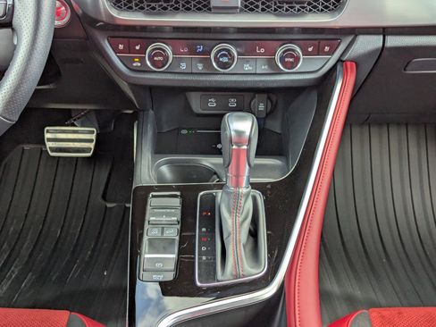 Certified 2025 Acura ADX A-Spec image 19