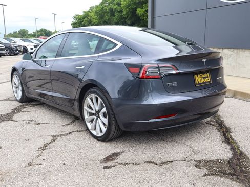 Used 2018 Tesla Model 3 Long Range AWD/4WD image 6