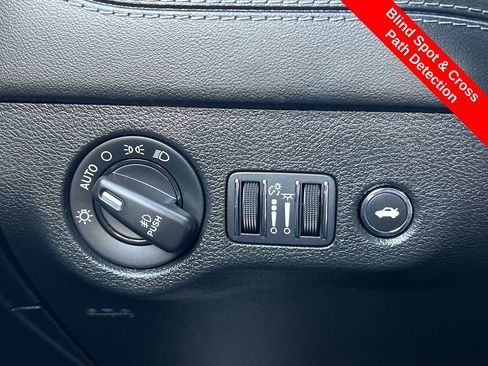 Used 2022 Dodge Charger Scat Pack w/ Dynamics Package image 16