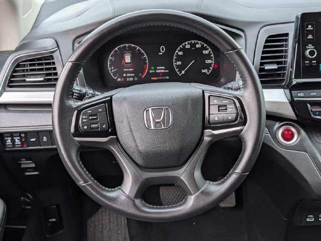 Used 2025 Honda Odyssey EX-L image 11