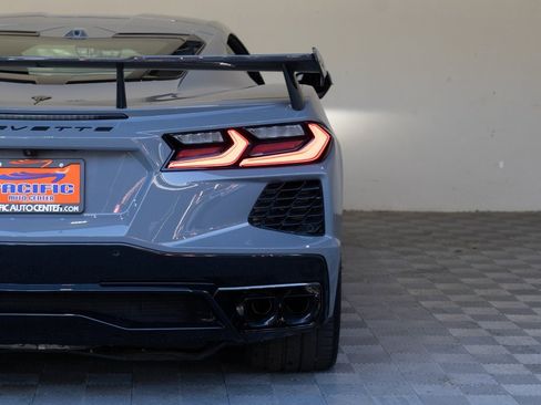 Used 2025 Chevrolet Corvette Stingray Preferred Cpe w/ 2LT image 12