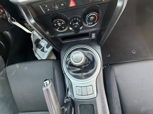 Used 2013 Subaru BRZ Premium RWD image 19