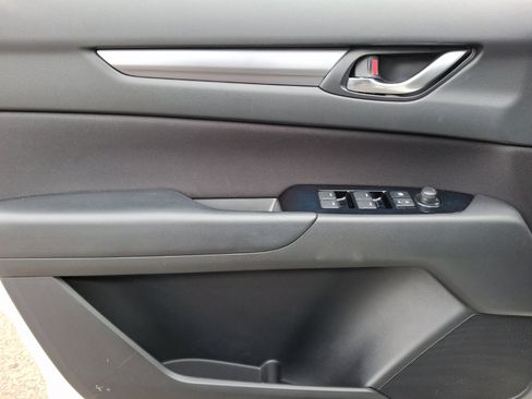 Used 2019 MAZDA CX-5 Sport image 13