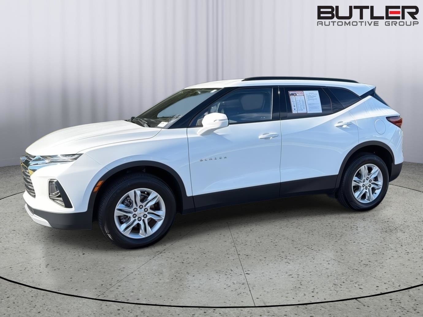 Used 2022 Chevrolet Blazer LT FWD image 3