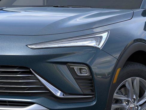 New 2026 Buick Envista Sport Touring FWD image 10