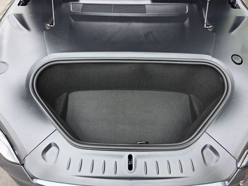 Used 2023 Tesla Model S AWD/4WD image 33