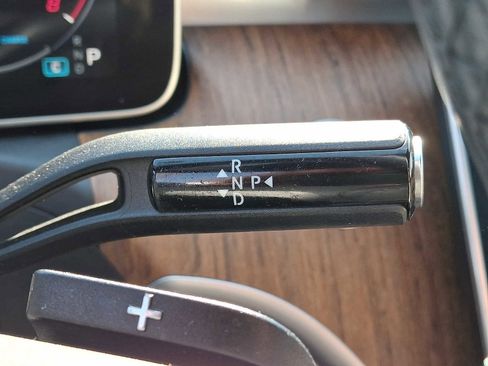 Used 2023 Mercedes-Benz C 300 4MATIC Sedan image 12