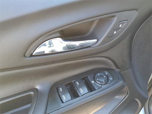 Used 2024 Chevrolet Equinox LT w/ LPO, Floor Liner Package image 14