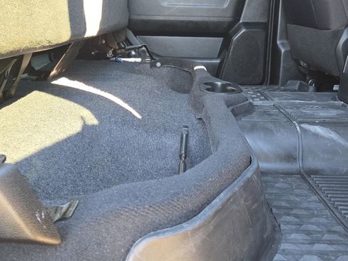 Used 2024 RAM 3500 Tradesman w/ Chrome Appearance Group image 19