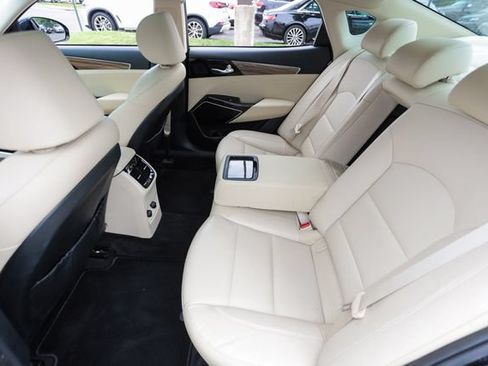 Used 2018 Kia Cadenza Technology FWD image 53