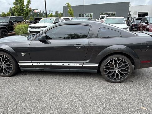 Used 2009 Ford Mustang Coupe RWD image 11