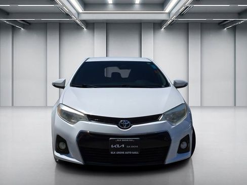 Used 2016 Toyota Corolla S Special Edition FWD image 2