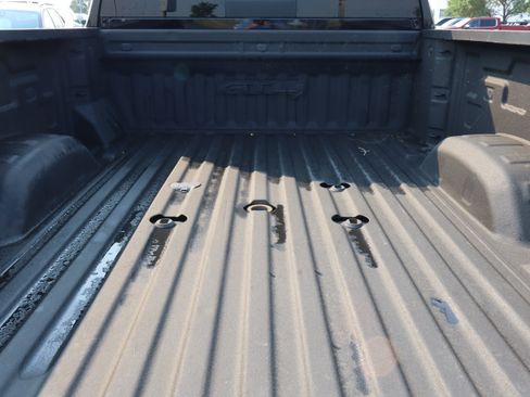 Used 2024 GMC Sierra 2500 AT4 w/ AT4 Premium Plus Package AWD/4WD image 15