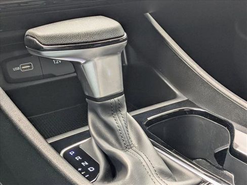 Used 2024 Hyundai Santa Cruz SE image 12