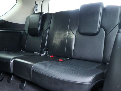 Used 2019 INFINITI QX80 Luxe w/ Proassist Package image 32