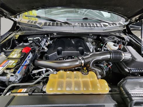 Used 2018 Ford F150 Lariat image 31