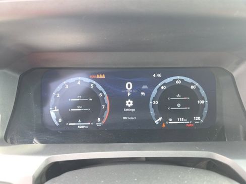 Used 2024 Toyota Tacoma TRD Off-Road image 19