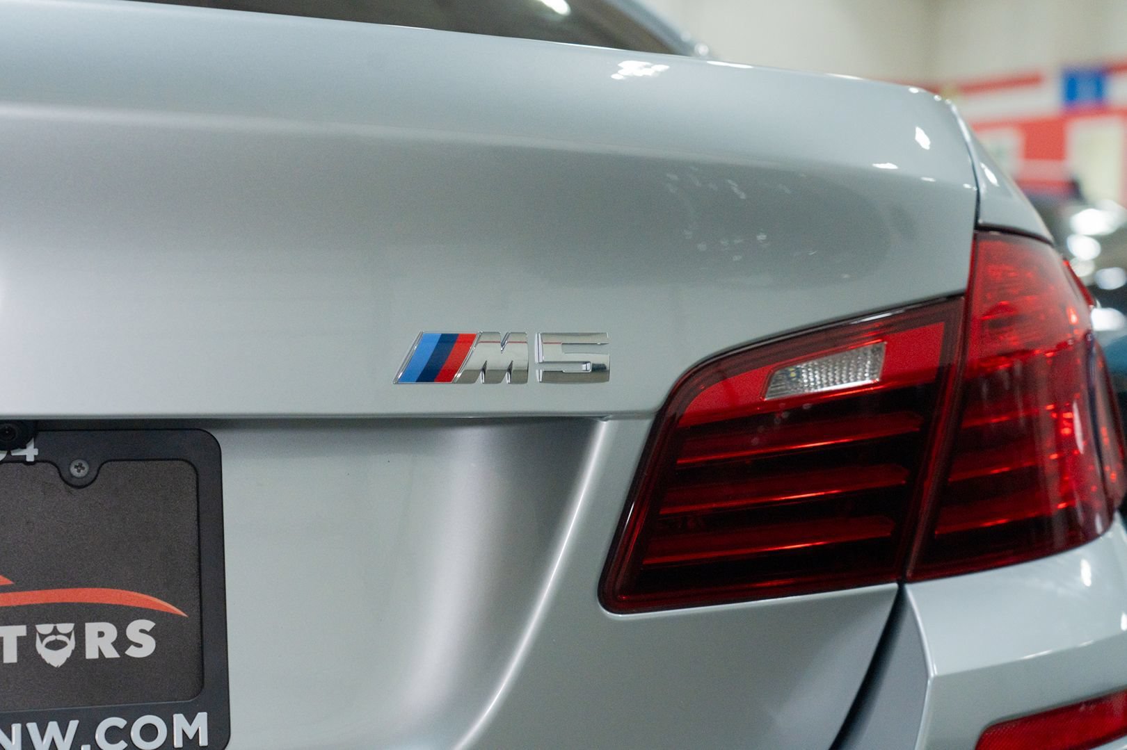 Used 2016 BMW M5 RWD image 16