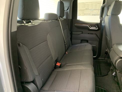 New 2026 Chevrolet Silverado 1500 LT image 39