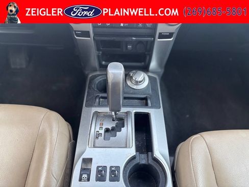 Used 2012 Toyota 4Runner Limited AWD/4WD image 25