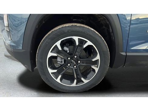 New 2026 Chevrolet Equinox LT w/ Convenience Package II AWD/4WD image 36