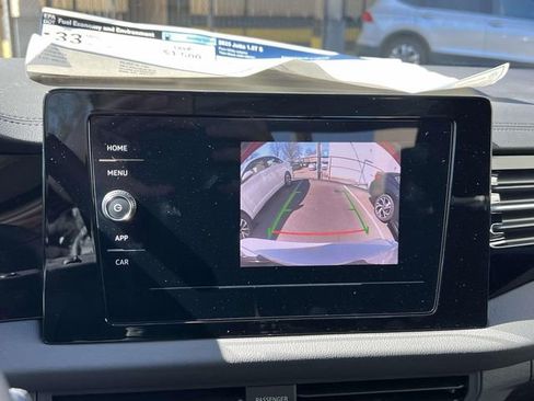 Used 2025 Volkswagen Jetta S image 26